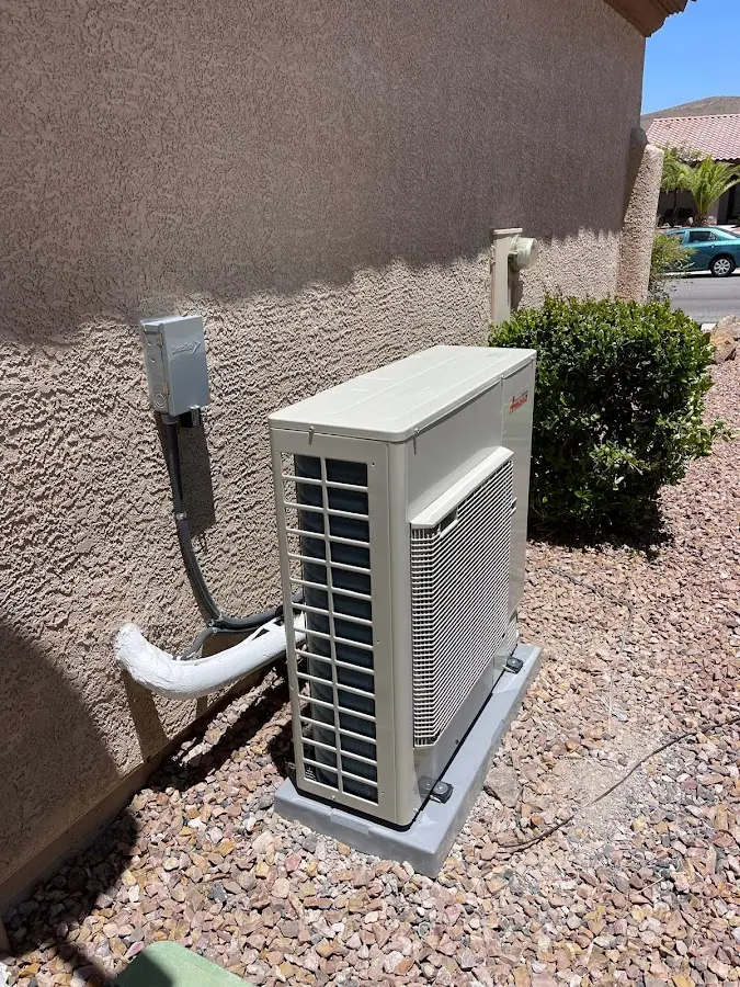 Residential air conditioning condenser unit in Paramus